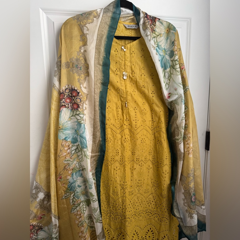 MariaB Yellow Embroidered Suit +Silk Dupatta